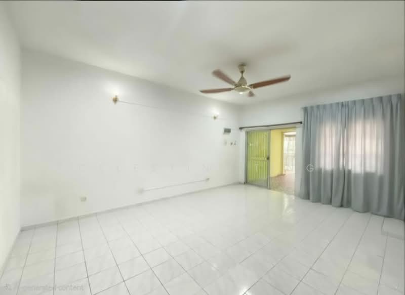 2-storey Terraced House for Sale in Taman Seri Mewah (Kajang) - Celestine Ting - Living Room - PropertyGuru.com.my