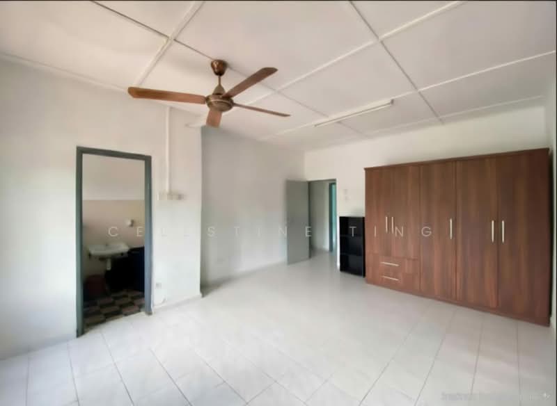 2-storey Terraced House for Sale in Taman Seri Mewah (Kajang) - Celestine Ting - Interior - PropertyGuru.com.my