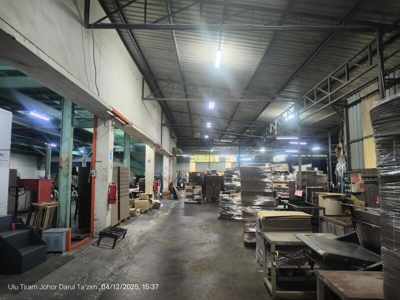 Semi-D Factory for Sale in Taman Desa Cemerlang (Ulu Tiram) - Guan . - Interior - PropertyGuru.com.my