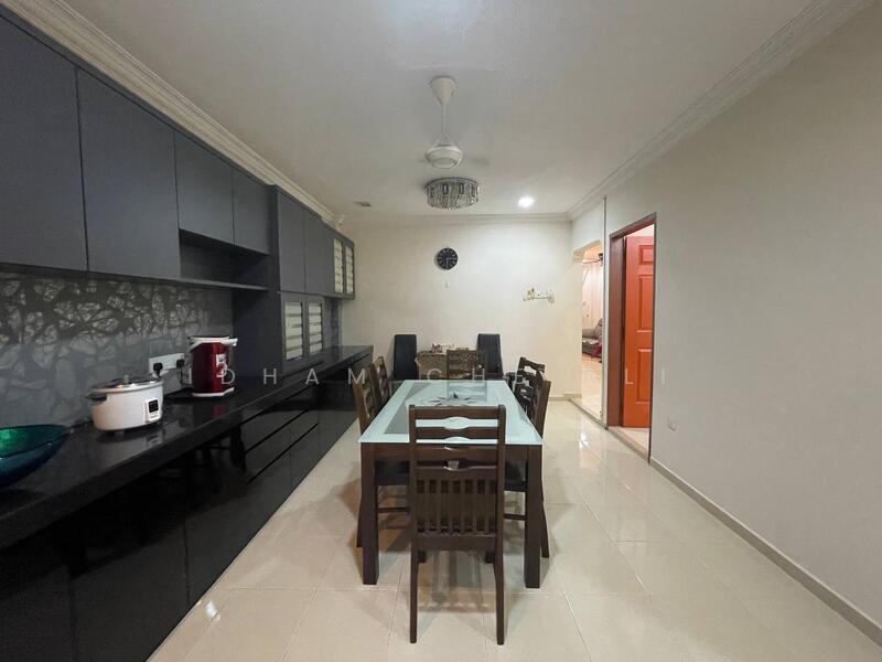 1-storey Terraced House for Sale in Semambu (Kuantan) - Idham Che'Ali - Dining Room - PropertyGuru.com.my