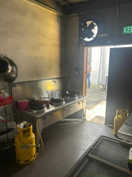 Shop for Sale in Taman Bunga Raya (Masai) - Jimmy Ng - Kitchen - PropertyGuru.com.my