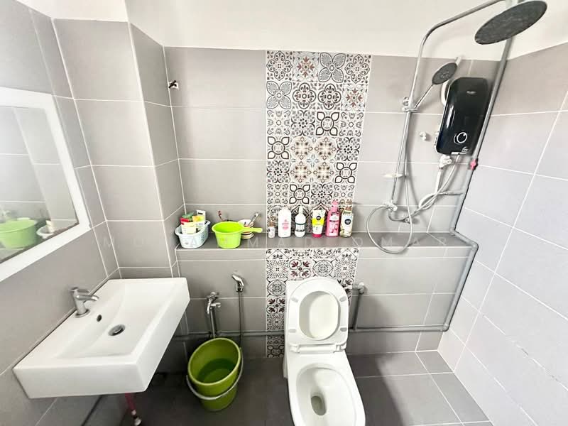 2-storey Terraced House for Sale in Subang Jaya (Selangor) - Mohammad Omar - PropertyGuru.com.my