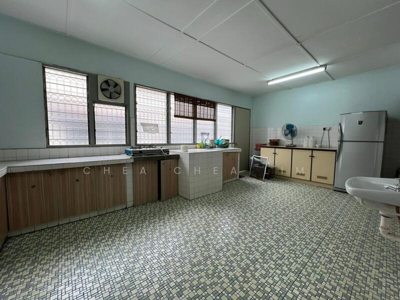 Halaman Ampang Mewah untuk Untuk Dijual - RM 350,000, Feb 2026 - Kitchen - PropertyGuru.com.my