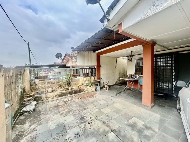 Townhouse for Sale in Taman Impian Indah (Sungai Buloh) - Mohammad Omar - PropertyGuru.com.my