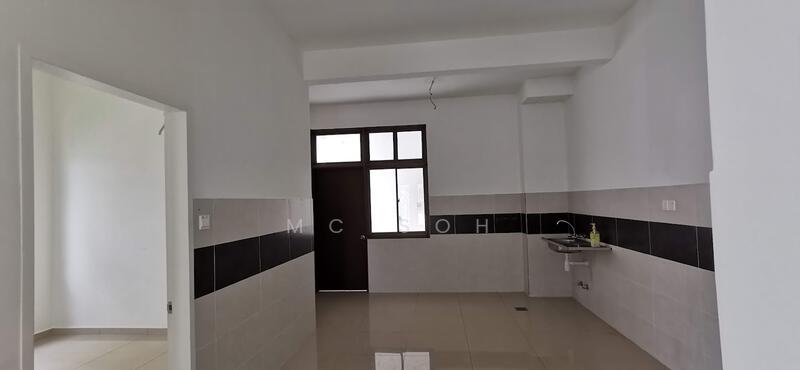 Semi-Detached House for Sale in Setia Alam (Selangor) - MC Soh - Kitchen - PropertyGuru.com.my