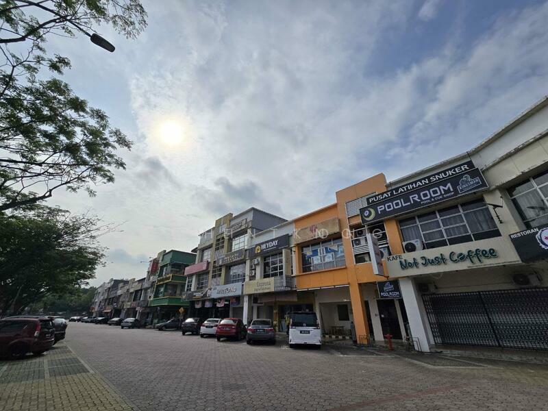 Shop / Office for Rent in Austin Heights (Tebrau) - Seven Kong - Exterior - PropertyGuru.com.my