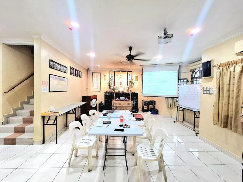 Kampung Batu Belah untuk Untuk Dijual - RM 688,000, Mac 2026 - Study - PropertyGuru.com.my