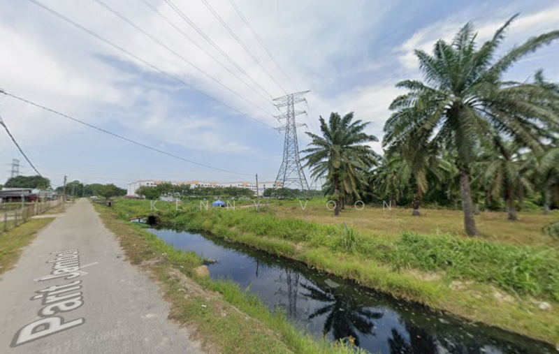 Agricultural Land for Sale in Parit Raja (Johor) - Kenny Voon