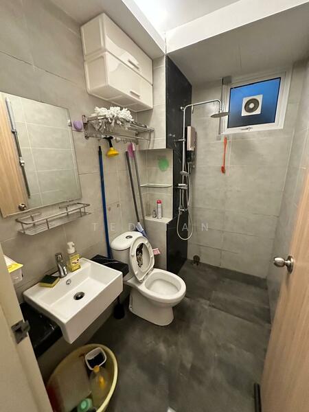 Condominium for Rent at QuayWest Residence - Ted Tan - Bathroom - PropertyGuru.com.my