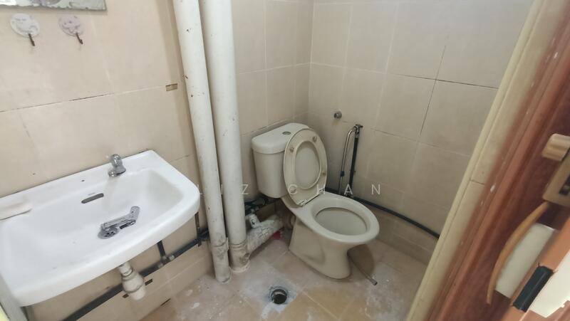 Apartment for Rent at Hijau Ria Kepong Indah - Eliz Chan - Bathroom - PropertyGuru.com.my