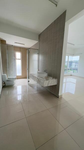 Cluster House for Sale in Setia Damai (Setia Alam) - Wong Yuan Kong - Bathroom - PropertyGuru.com.my