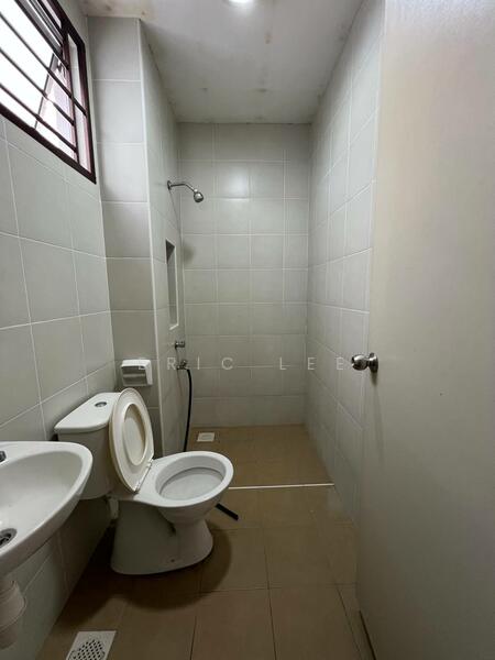 Cluster House for Sale in Johor Bahru (Johor) - Eric Lee - Bathroom - PropertyGuru.com.my