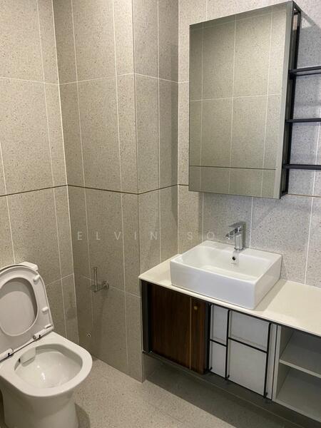 Servis Apartment untuk Dijual di Millerz Square Serviced Residence - Elvin Soh - Bathroom - PropertyGuru.com.my