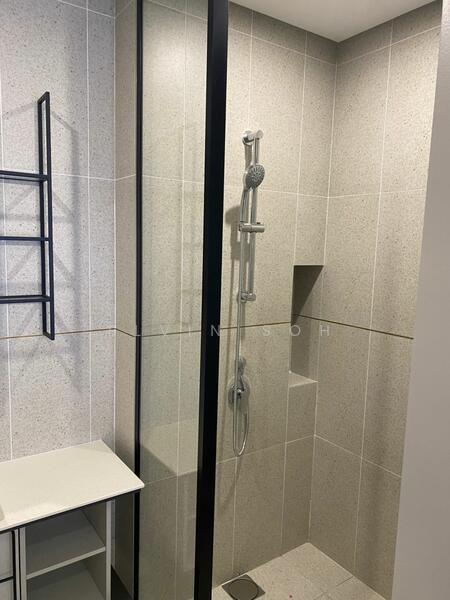 Servis Apartment untuk Dijual di Millerz Square Serviced Residence - Elvin Soh - Bathroom - PropertyGuru.com.my