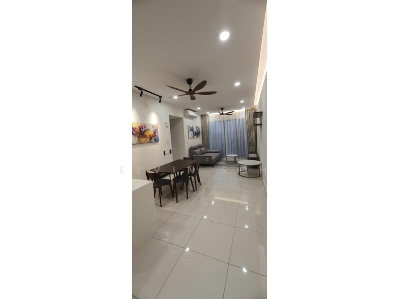 Servis Apartment untuk Dijual di Millerz Square Serviced Residence - Elvin Soh - Living Room - PropertyGuru.com.my