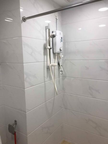 Service Residence for Rent at Country Garden Central Park - Sam Yap - Bathroom - PropertyGuru.com.my