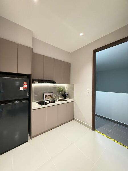 Service Residence for Sale at TriTower Residence @ Johor Bahru Sentral - Eunice Tay - Kitchen - PropertyGuru.com.my