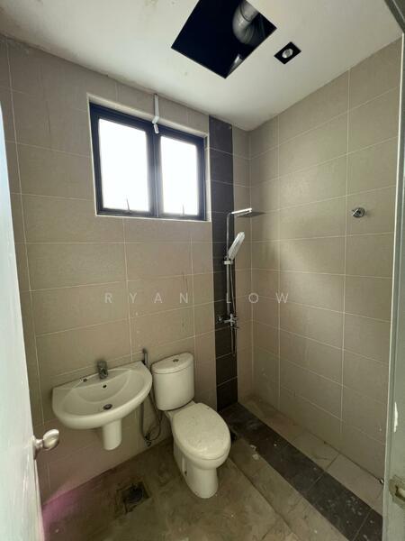 USJ One Park - Twin Villas untuk Untuk Dijual - RM 1,880,000, Mac 2026 - Bathroom - PropertyGuru.com.my