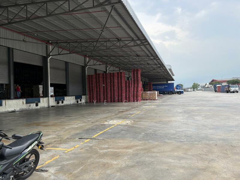 Warehouse for Rent in North Port (Pelabuhan Utara) (Port Klang (Pelabuhan Klang)) - Faye Chen - Exterior - PropertyGuru.com.my
