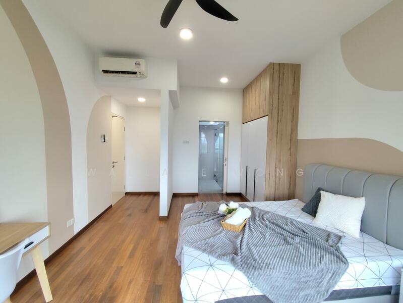 Renai Jelutong untuk Untuk Disewa - RM 3,400 /bulan, Feb 2026 - Bedroom - PropertyGuru.com.my