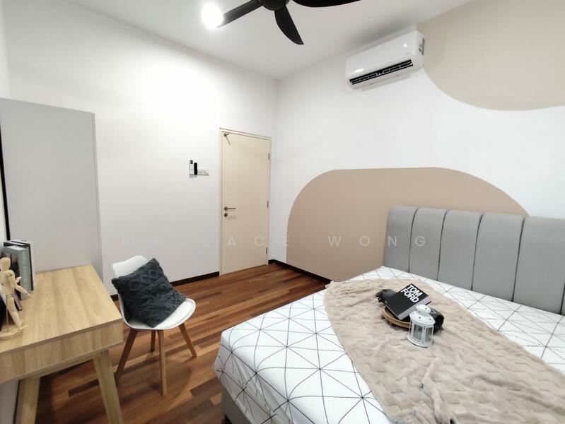 Renai Jelutong untuk Untuk Disewa - RM 3,400 /bulan, Feb 2026 - Bedroom - PropertyGuru.com.my