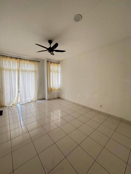 2-storey Terraced House for Sale in Bandar Bistari Perdana (Pasir Gudang) - Joyen Pun - Living Room - PropertyGuru.com.my