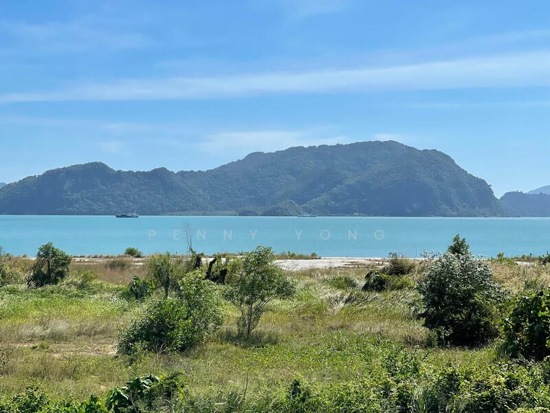 2-storey Terraced House for Sale in Langkawi (Kuah) - Penny Yong - Exterior - PropertyGuru.com.my