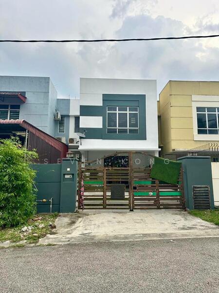 2-storey Terraced House for Sale in Taman Bestari Indah (Ulu Tiram) - Seven Kong - Exterior - PropertyGuru.com.my