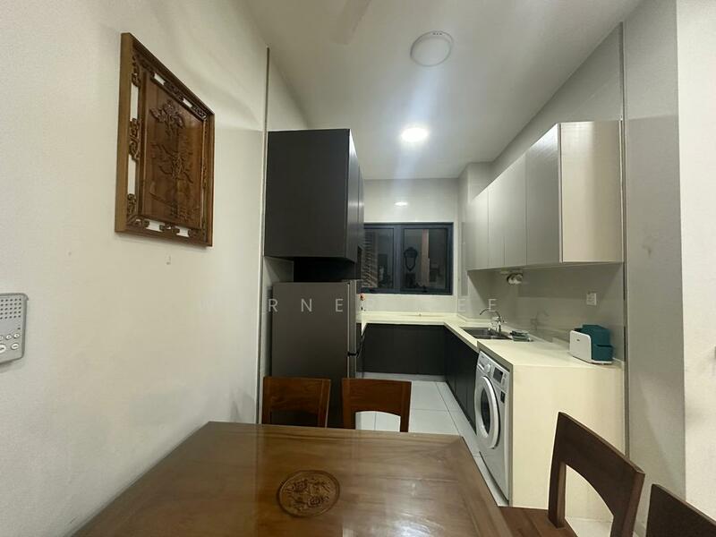 Condominium for Rent at Bay Point @ Country Garden Danga Bay - Werner Kee - Kitchen - PropertyGuru.com.my