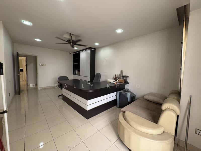 3-storey Terraced House for Sale in Bukit Jambul (Penang) - Sally Khoo - PropertyGuru.com.my