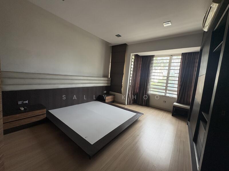 3-storey Terraced House for Sale in Bukit Jambul (Penang) - Sally Khoo - PropertyGuru.com.my