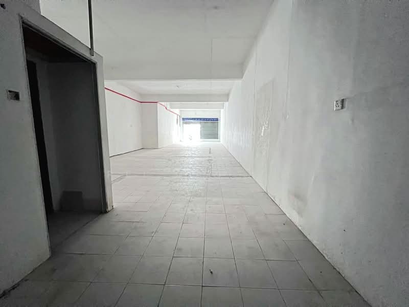 Kawasan 18 untuk Untuk Disewa - RM 4,000 /bulan, Apr 2026 - Interior - PropertyGuru.com.my