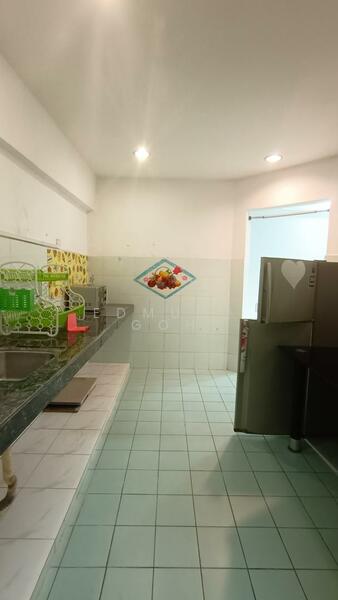 Service Residence for Sale at Serdang Skyvillas (Serdang Perdana) - Edmund Goh - Kitchen - PropertyGuru.com.my