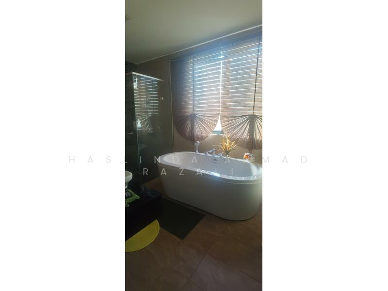 Setia Eco Glades untuk Untuk Dijual - RM 2,300,000, Mac 2026 - Bathroom - PropertyGuru.com.my