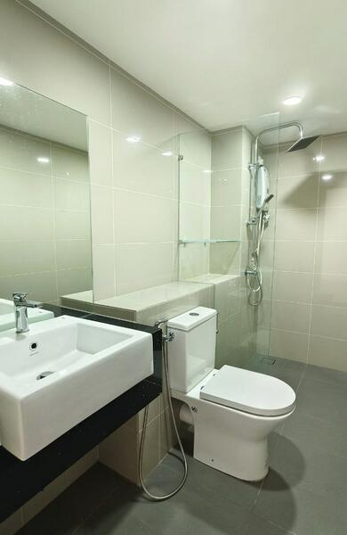 Service Residence for Sale at Sunway Grid Residence - Werner Kee - Bathroom - PropertyGuru.com.my