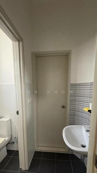Aspira LakeHomes untuk Untuk Disewa - RM 3,800 /bulan, Mac 2026 - Bathroom - PropertyGuru.com.my