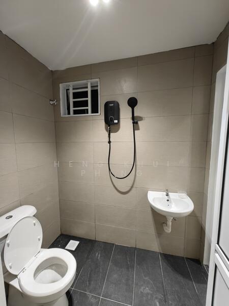 Ujong Pasir untuk Untuk Dijual - RM 568,000, Mac 2026 - Bathroom - PropertyGuru.com.my