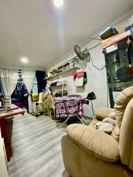 Shop for Sale in Gombak (Selangor) - Loharaj . - Living Room - PropertyGuru.com.my