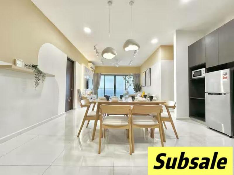 Condominium for Sale at Lovell @ Country Garden Danga Bay - Evelyn Wong - Dining Room - PropertyGuru.com.my