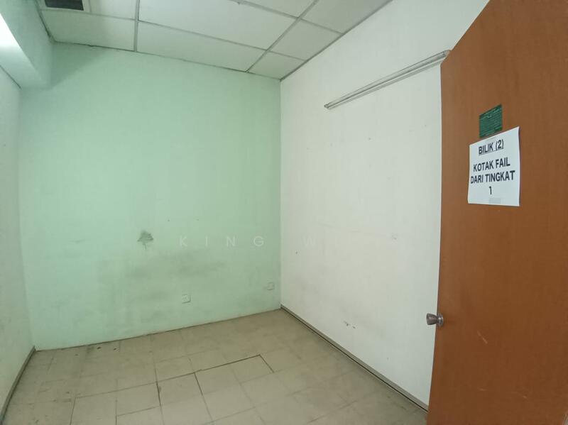 Office for Rent in Hulu Kelang (Kuala Lumpur) - King Wha - Interior - PropertyGuru.com.my