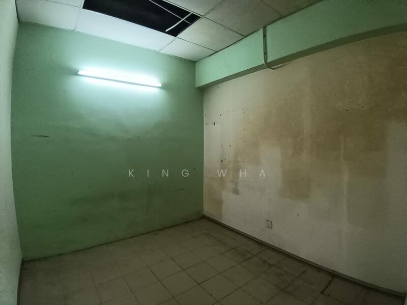 Office for Rent in Hulu Kelang (Kuala Lumpur) - King Wha - Interior - PropertyGuru.com.my