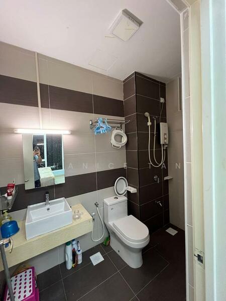 M Condominium @ Larkin untuk Untuk Disewa - RM 2,200 /bulan, Feb 2026 - Bathroom - PropertyGuru.com.my