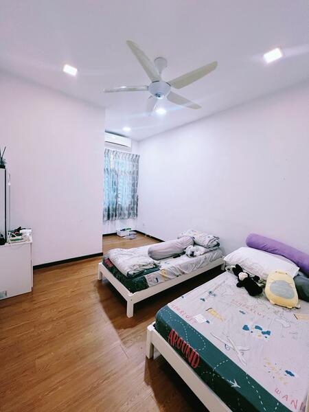 2-storey Terraced House for Sale in Kota Kemuning (Shah Alam) - Charlotte Law - Bedroom - PropertyGuru.com.my