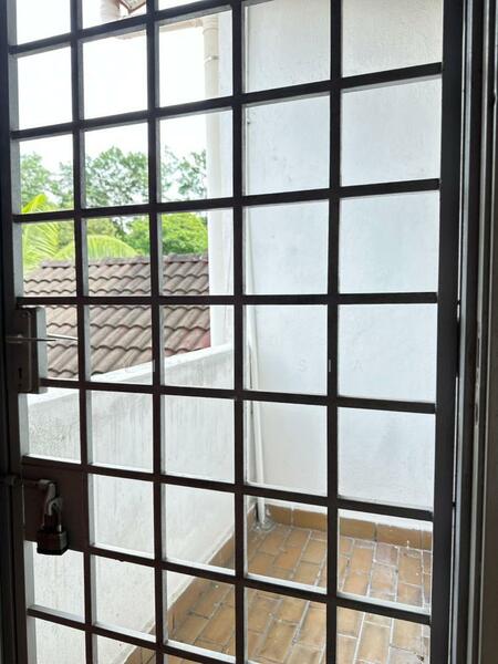 2-storey Terraced House for Sale in Taman Sri Putri (Skudai) - Vincy Sia - Balcony - PropertyGuru.com.my