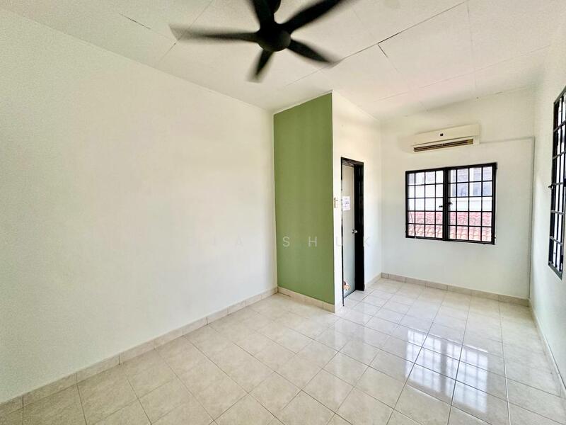 2-storey Terraced House for Sale in Seksyen 7 (Shah Alam) - Nadia Shukri - Interior - PropertyGuru.com.my