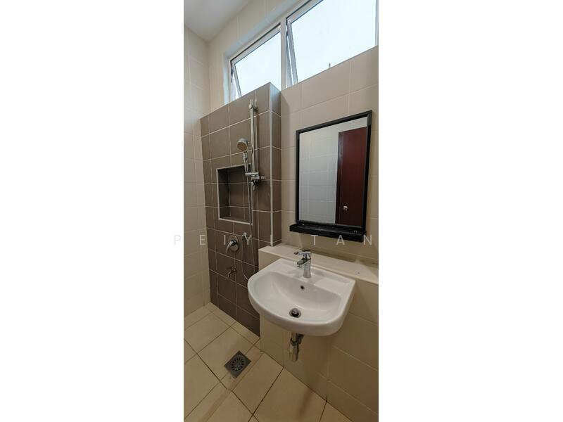 Bungalow for Sale in Iskandar Puteri (Nusajaya) (Johor) - PeiYi Tan - Bathroom - PropertyGuru.com.my