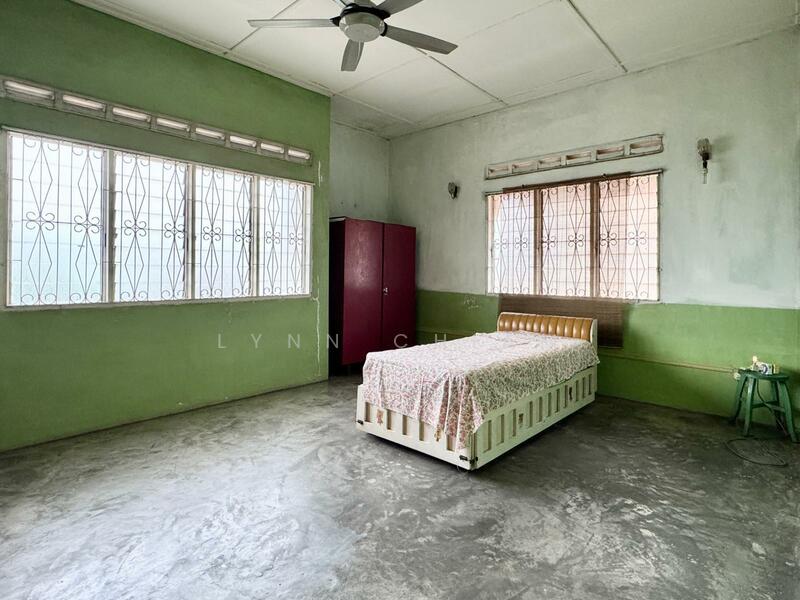 Taman Iskandar untuk Untuk Dijual - RM 1,200,000, Feb 2026 - Bedroom - PropertyGuru.com.my