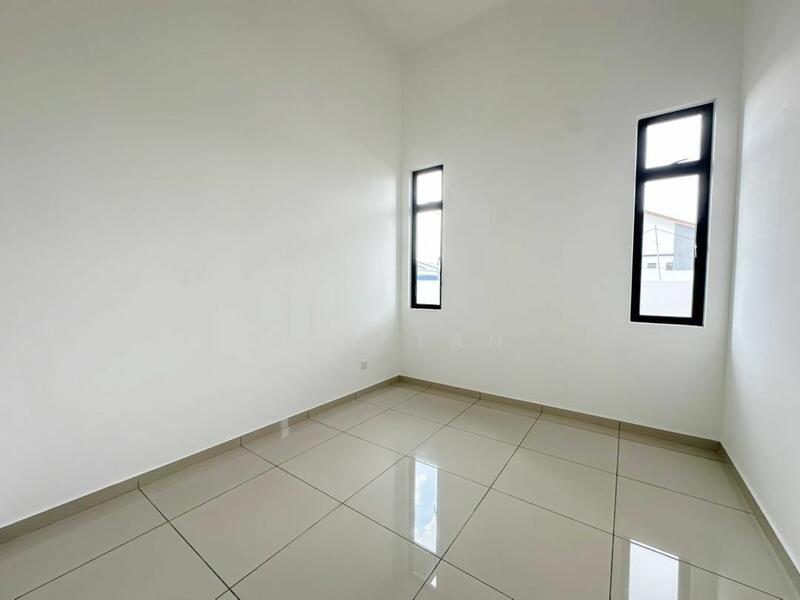 Semi-Detached House for Sale in Johor Bahru (Johor) - Ace Tan - Bedroom - PropertyGuru.com.my