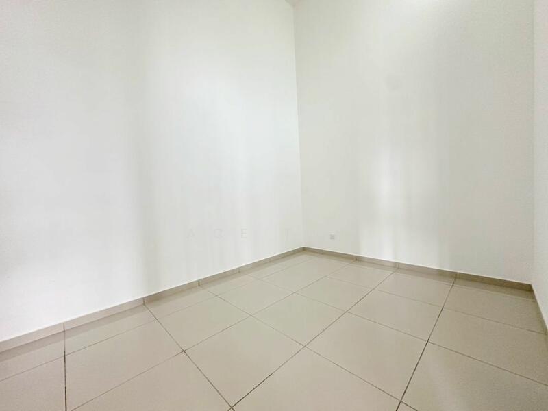 Semi-Detached House for Sale in Johor Bahru (Johor) - Ace Tan - Bedroom - PropertyGuru.com.my