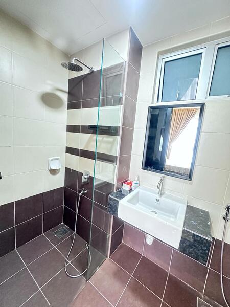Service Residence for Rent at One Sentral Serviced Residence - Stella Ng - Bathroom - PropertyGuru.com.my